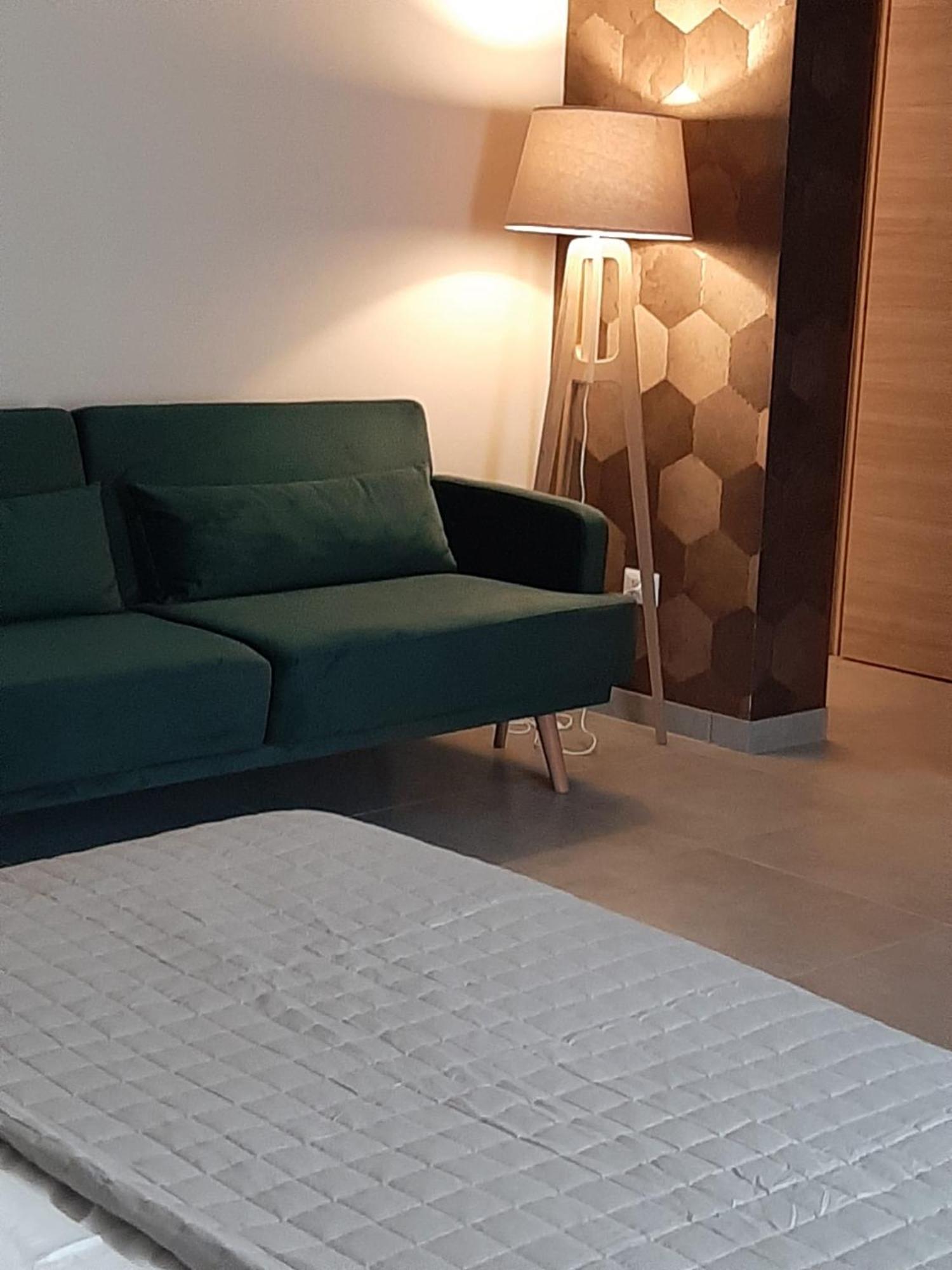 Baaria House Hotel Barcellona-Pozzo di Gotto Extérieur photo