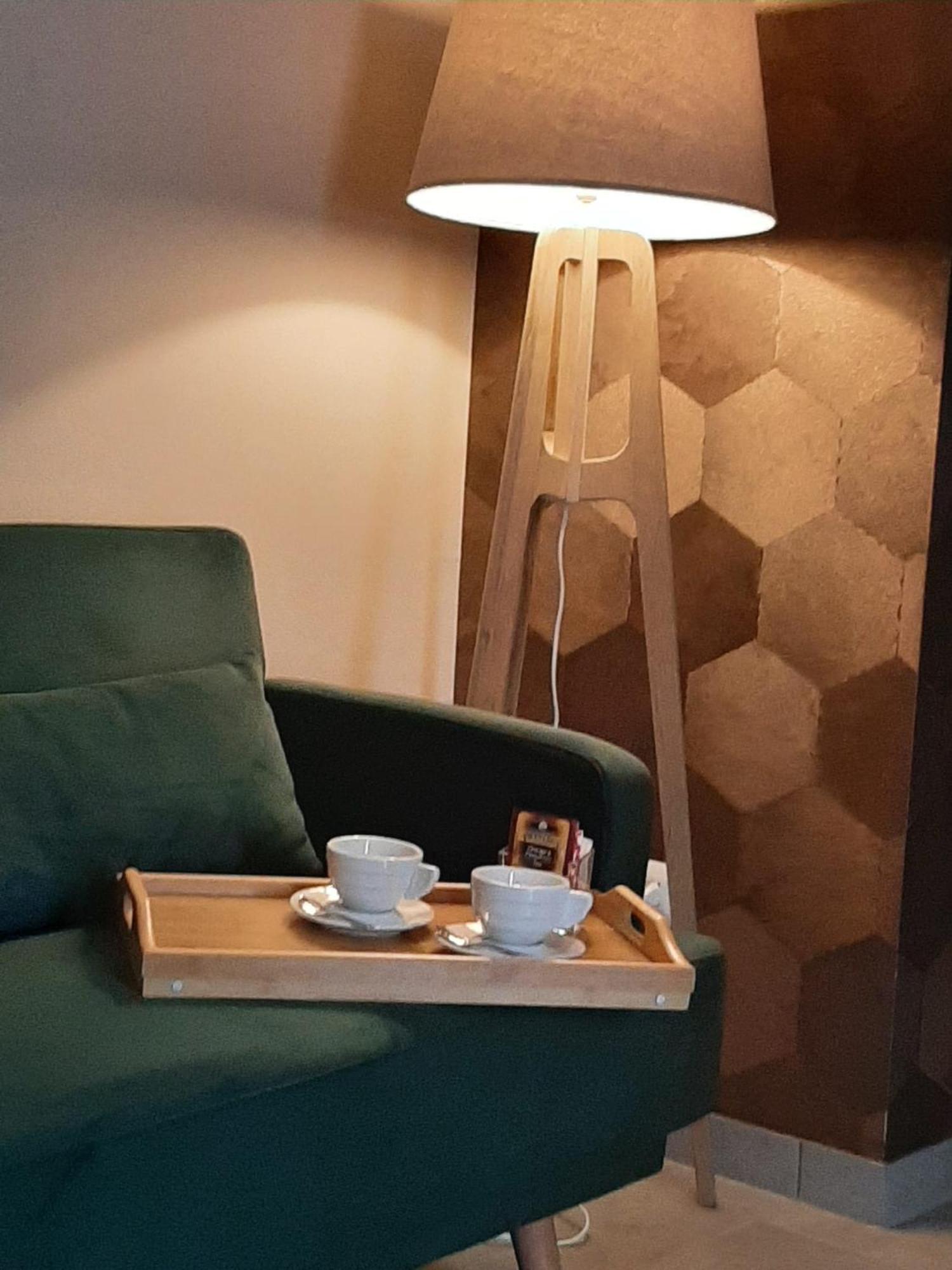 Baaria House Hotel Barcellona-Pozzo di Gotto Extérieur photo
